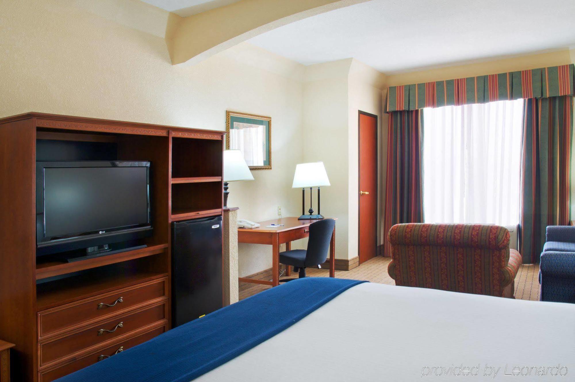 Holiday Inn Express & Suites Houston - Memorial Park Area By Ihg Exteriör bild