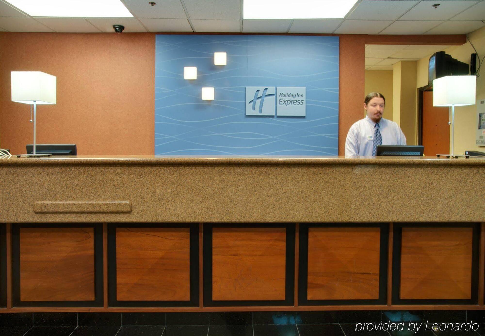 Holiday Inn Express & Suites Houston - Memorial Park Area By Ihg Exteriör bild